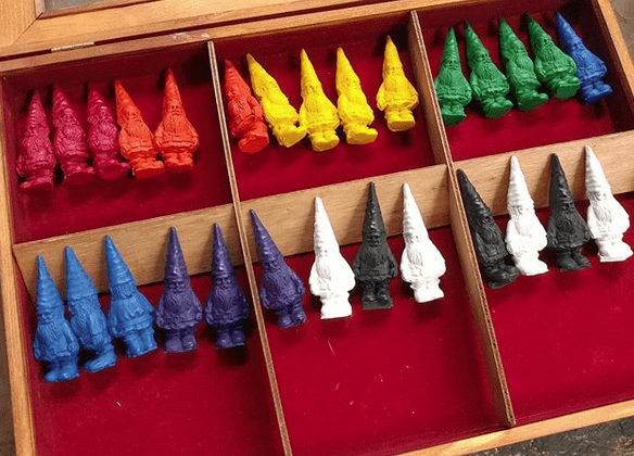 Rainbro Gnome Action Crayon Set